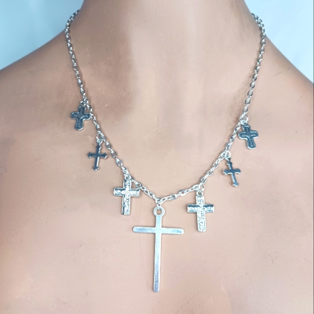 Silver Cross Pendant Necklace.
